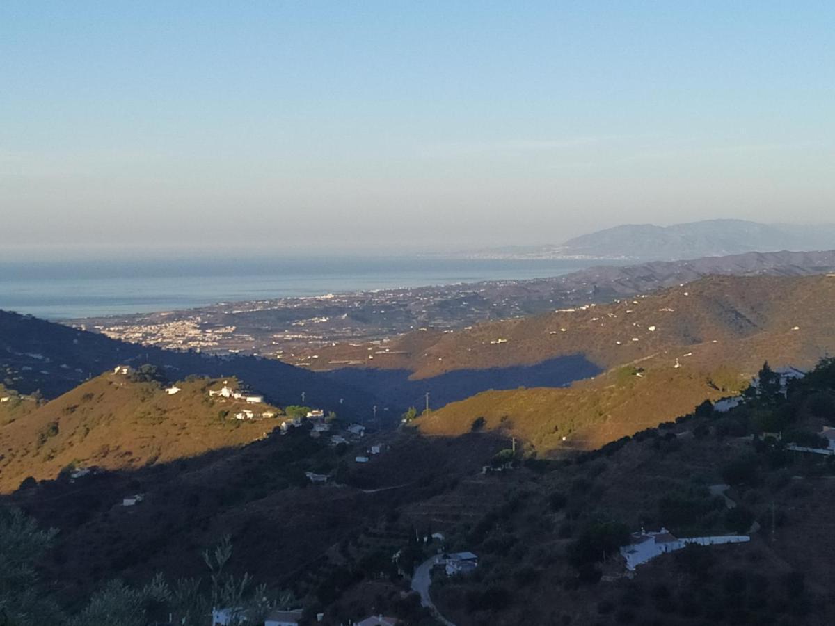 B&B La Madrugada Cómpeta Εξωτερικό φωτογραφία